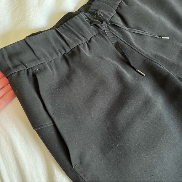 lululemon On The Fly Jogger - Picture 7 of 11